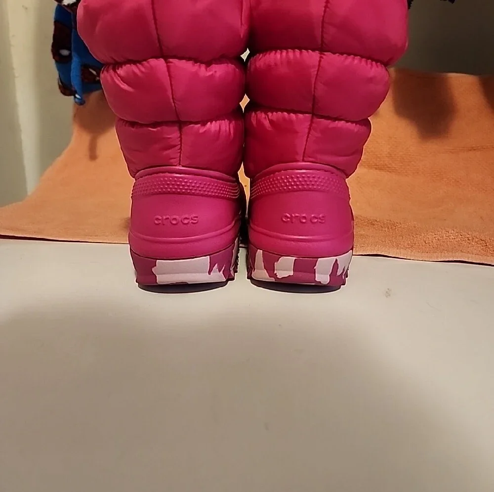 Croc Kids Classic Neo Puff Boots